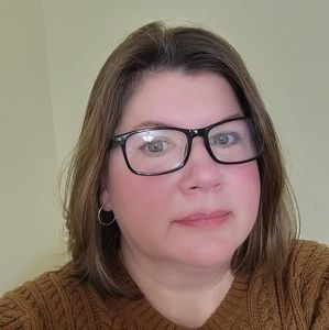 Meet your Posher, Stacy